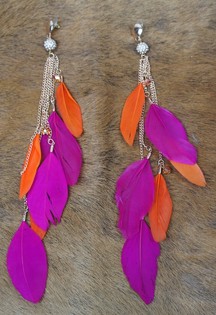 Pendientes de lujo estilo Ibiza con plumas (1 ud.)