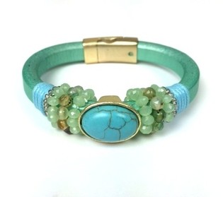 Pulsera verde menta con piedra turquesa (1 ud)